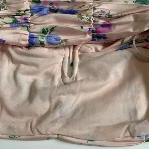 Zara halter crop top Light pink floral print Deep V Ruching NWT XL Feminine - Picture 10 of 11